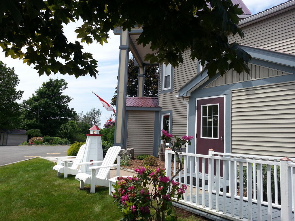 Granite Town Hotel Saint George Exterior foto