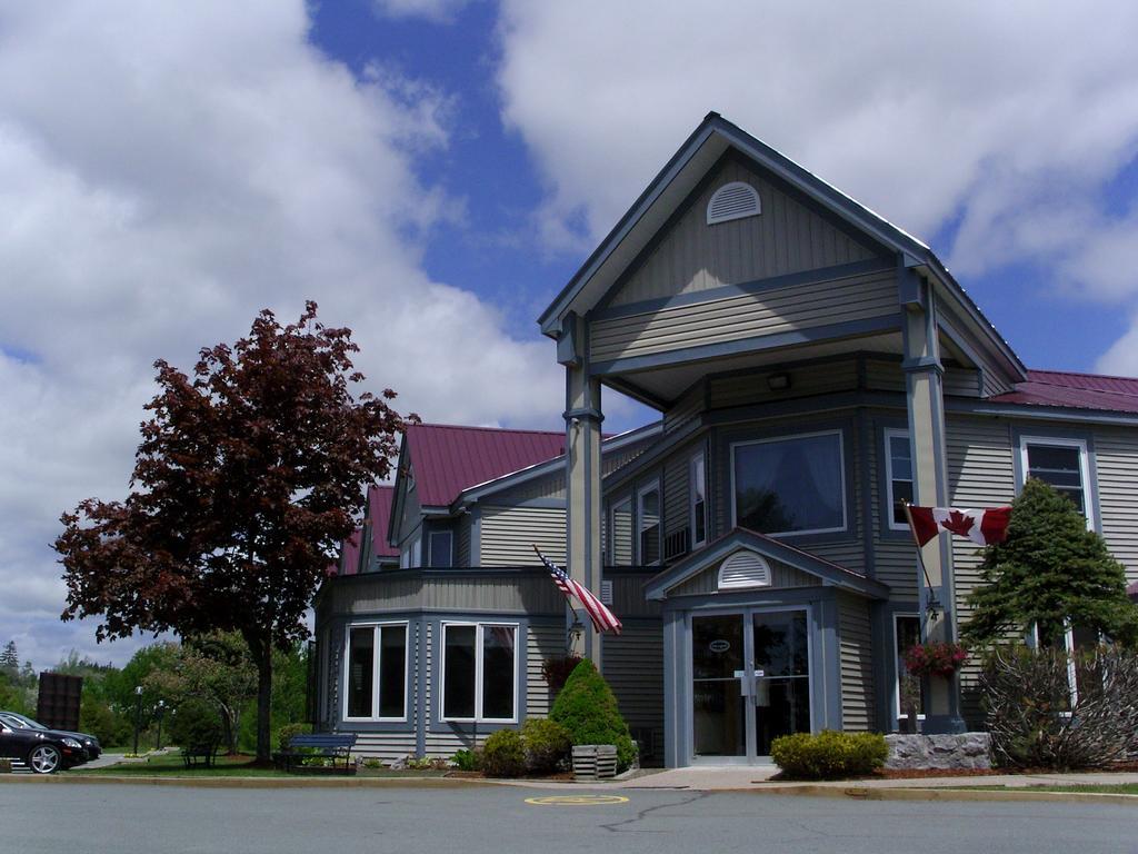 Granite Town Hotel Saint George Exterior foto
